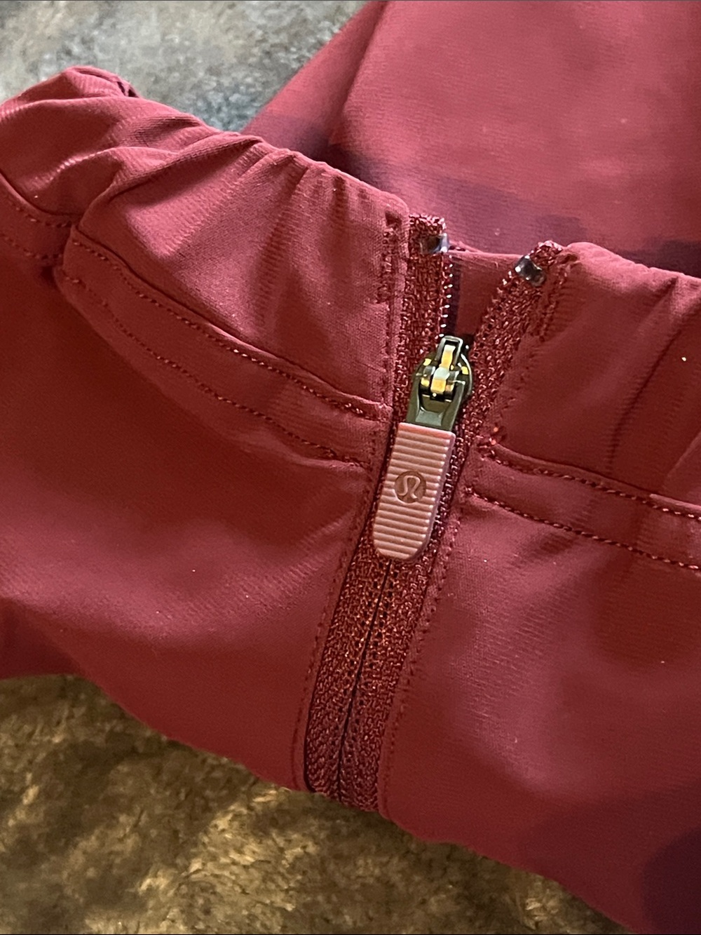 🆕 Lululemon Adapted State HR Jogger *Short, in Burgundy Bay, size 8 - Picture 3 of 8